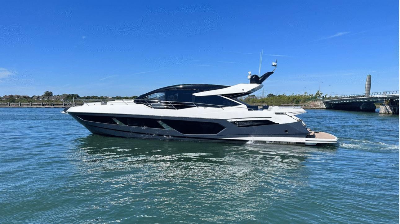 Sunseeker Predator 75 – 1292575